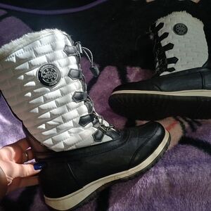 Women's Black and White Winter Boots